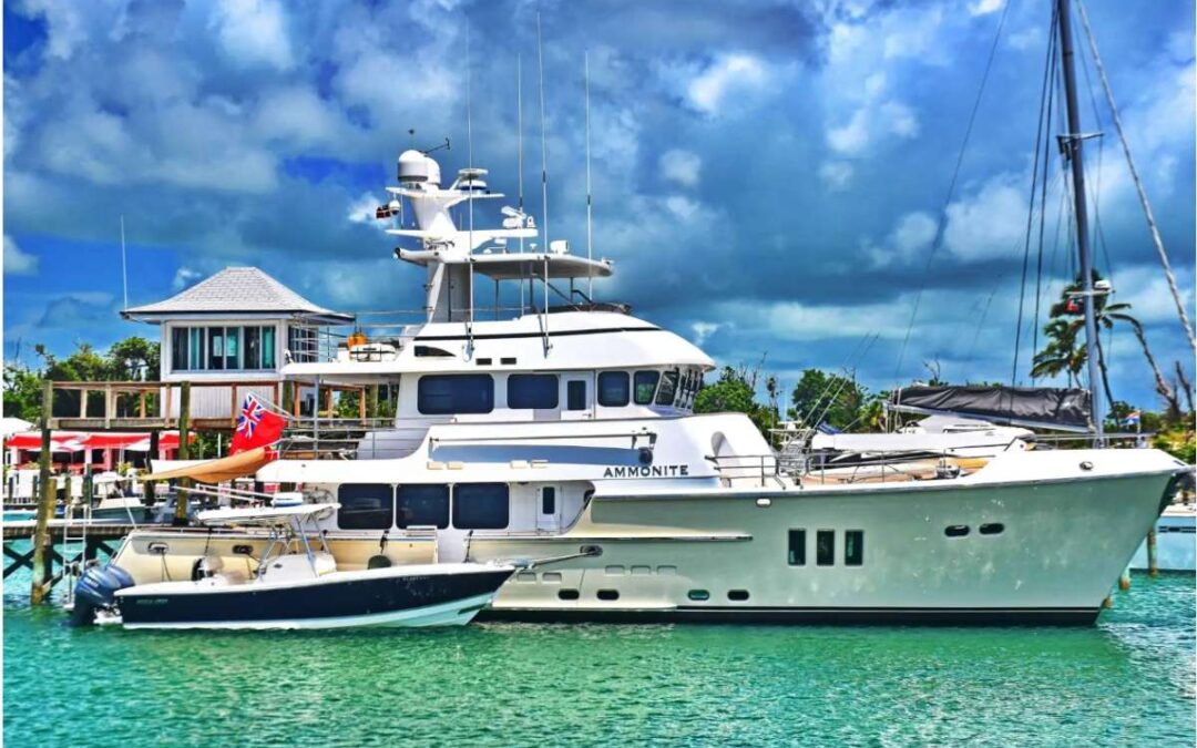 AMMONITE- Luxury Yacht Charters Abacos