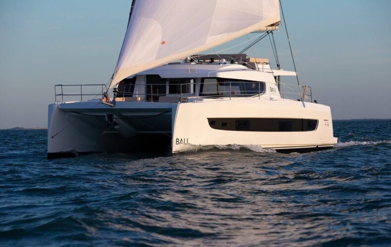 DIVINE DESTINY  – Bareboat Charters BVI