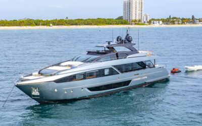 TASTY WAVES  –  Luxury Yachts Fort Lauderdale