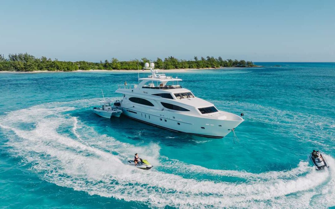 VITESSE –  Nassau Yacht Charters