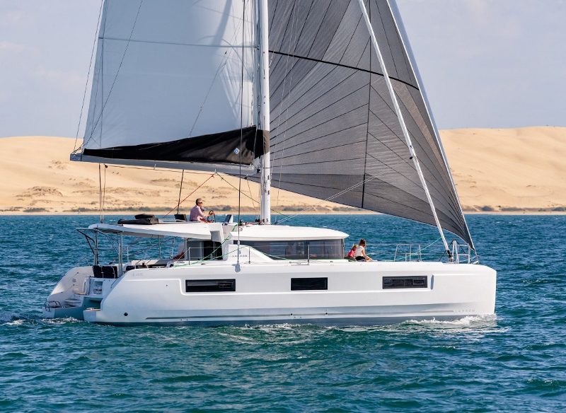 Should You Tip Aboard a Luxury Yacht Charter?